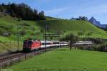 Re 4/4 11301 mit IR 2176 am 14.10.2014 bei Arth Goldau.