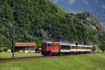 Re4/4'' 11128 mit RE3815 am 18.05.2013 bei Sargans