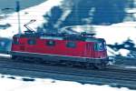 Schublok Re 4/4 II 11163 saust wieder zu Tale.Bild Wassen vom 18.2.2015