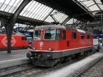 SBB - Re 4/4 11172 im HB Zürich am 05.05.2015