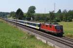 SBB: DISPOPENDEL mit der Re 4/4 II 11158, ehemals TEE-Lok, bei Niederbipp am 3.