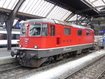 SBB - Re 4/4 11136 in HB Zürich am 23.04.2016