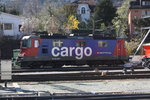 Die Re 420 268-5 steht am 05.01.2010 in Chur vor dem Depot.