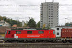 Als Swisspass Re 4/4 II unterwegs sind Re 420 243, Re 420 252 und Re 420 345.