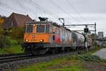 Re 420 344-4 ist am 26.10.2020 aus der Westschweiz kommend unterwegs bei Holderbank AG in Richtung RBL.