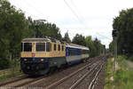 Schweizer Exot unterwegs durchs Rheintal: 421 387 fuhr mit 2 Personenwagen am 04.07.2020 durch Bonn UN Campus.