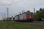 Am Nachmittag des 06.05.2019 fuhr Re 421 387-2 zusammen mit der Re 421 372-4 als Lokzug (Kork - Basel SBB RB) durch den Haltepunkt von Auggen über die Rheintalbahn in Richtung Schweizer Grenze.