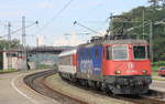 Re 421 392 mit IC Zürich-München am 05.09.2014 bei der Ankunft in Lindau Hbf. 