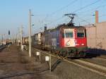 421 390-6 bei der Durchfahrt in Baden-Baden.