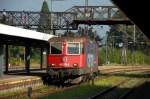 Farbklecks: 421 379-9 beim Umsetzen in Lindau am Bodensee.