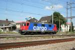 SBB cargo Re 421 381-5 am 27.8.2008 in Pratteln.