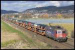 421 390 passiert am 5.3.2007 Grosachsen-Heddesheim mit einem Autozug nach Sden und konnte gerade im richtigen Moment, als sich der Himmel kurz ffnete, abgelichtet werden.