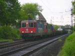 Zwei 421 berfhren eine Mak G1700 der SBB Cargo,am Abend davor,wartete ich mit der Viedeo Kamera bis um 23.30,um 6.45 am nchsten Morgen entstand dieses Bild.