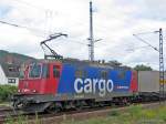 Re 421 386 der SBB cargo durchfhrt am 22.6.2006 Niederlahnstein.