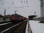 Am 29.03.2013 fuhr 421 381 durch Stendal mit einem Containerzug in Richtung Wittenberge.