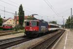 421 392 verlsst mit EC 192 gerade Lindau Hbf.