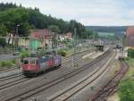 421 395-5 und eine weitere 421er der SBB Cargo durchfahren am 26.