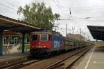 421 389 zog am 06.09.15 einen leeren Autozug durch Falkenberg(E) Richtung Zeithain.