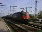 421 384 von SBB Cargo durchfhrt den Bahnhof Potsdam-Golm (17.04.2007)