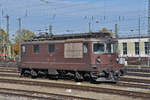 Re 425 179 ist beim Badischen Bahnhof auf einem Nebengleis abgestellt.