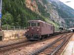 Am 11.07.2005 hat die BLS Re 4/4 186  Leissigen  Dienst an der Autoverlad.