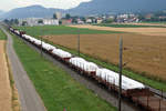 BLS CARGO AG.
Beltrame Stahlzug Gerlafingen - Vicenza
mit Doppeltraktion Re 425 bei Selzach am 12. Juli 2019.
Foto: Walter Ruetsch
