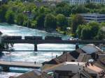 bls - Re 4/4 mit Gterzug auf der aarebrcke in Solothurn am 08.09.2010