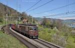 Re 4/4 182 und eine weitere mit Gterzug am 26.04.2012 bei Immensee