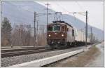 Der Heinekenzug nach Felsberg mit der BLS Re 425 165 bei Untervaz.