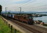 Re 425 180 + Re 425 190 mit einem KLV am 02.09.2010 bei Einigen.