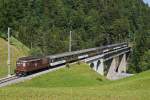 BLS: Der GOLDEN PASS PANORAMIC EXPRESS ist auf dem gesamten BLS-Netz zurzeit noch der einzige Personenzug, der mit einer Re 425, EW ll-Wagen sowie einem alten BDt gefhrt wird.