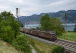 Re 425 185 + Re 425 176 mit einem Ambrogio-KLV am 25.08.2013 bei Einigen.