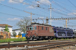 BLS Lok 425 184, durchfährt den Bahnhof Pratteln.