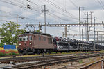 BLS Lok 425 170 durchfährt den Bahnhof Pratteln.