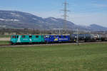 Widmer Rail Services AG.
WRS Re 430 114-9 SYNOPSIS und Re 430 115-6 mit einem Kesselwagenzug bei Deitingen am 23. März 2021.
Foto: Walter Ruetsch