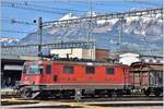 Re 430 352-5 ex Südostbahn, was auf den Seitenflächen noch schwach zu erkennen ist, in Buchs SG.