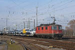 Re 430 362-4 durchfährt den badischen Bahnhof. Die Aufnahme stammt vom 23.01.2019.