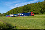 Am 23.05.2021 ist SBB DPZ Re 450 037-7 unterwegs als S9 18975 von Schaffhausen nach Uster und konnte hier kurz vor Rafz aufgenommen werden.