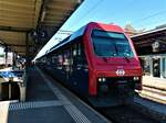 Re 450 085 mit Ihrem DPZ Zug am 17.7.2022 in Schaffhausen 