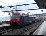 SBB - 450 084 unterwegs auf der S26 bei der einfahrt im Bhf.