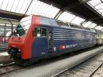 S-Bahn Zrich - Lok 450 080-7 im Hauptbahnhof Zrich am 10.06.2011