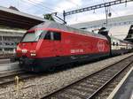 Re 460 027 die neuste unter den revidierten 460er (23.5.17) im Bhf Bern am 31.5.17 als IC nach Basel.