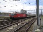 Re 460 029-2 ''Eulach'' mit IR 1929 in Zrich HB.