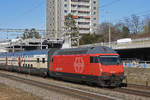 Re 460 008-6 fährt Richtung Bahnhof SBB.