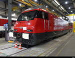 SBB - 460 059-9 ausgestellt in der SBB Werksätte in Yverdon anlässlich der Feier 175 Jahre Bahnen am 02.10.2022