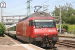 460 031 am 25.05.09 in Muttenz mit EW4 Pendelzug nach Basel.