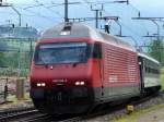 SBB - 460 066-4 vor IR bei der einfahrt im Bahnhof Arth-Goldau am 29.05.2014