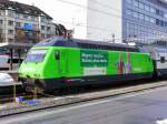 SBB - Werbelok 460 080-5 im Bahnhof Luzern am 31.01.2015