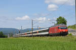 Re 460 026-8 fährt Richtung Bahnhof Sissach. Die Aufnahme stammt vom 31.05.2018.
