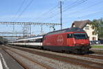 Re 460 051-6 durchfährt den Bahnhof Rupperswil.